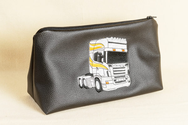Scania washbag from Whiterig Truck Curtains