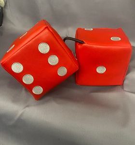 Whiterig red hanging dice